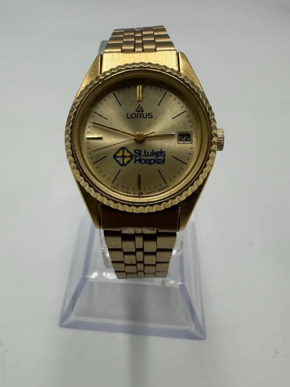 Lorus Watch Womens Gold Tone St. Lukes Hospital Dial Date New Battery 6.5